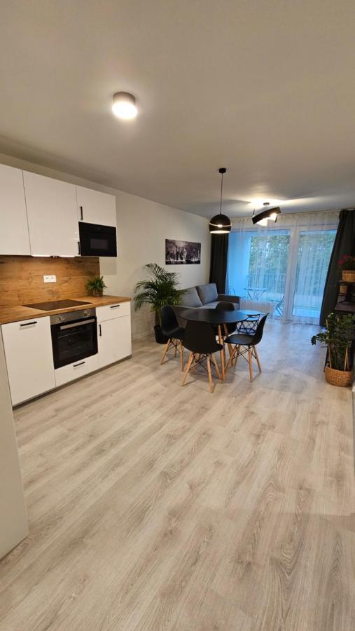Appartamento 2 With Terrace, 2ak Bratislava